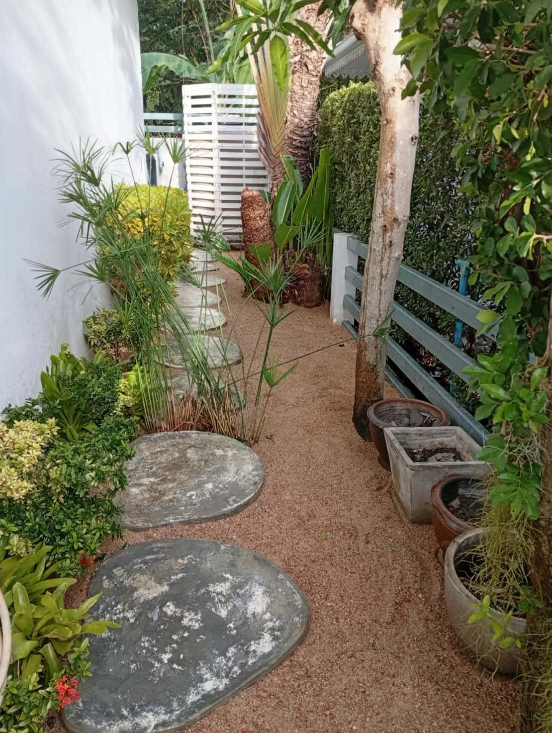 รับจัดสวนสวย หัวหิน | Garden Design & Landscaping Services in Hua Hin